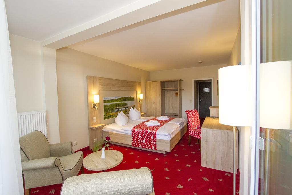 Falk Seehotel Plau Am See Oda fotoğraf